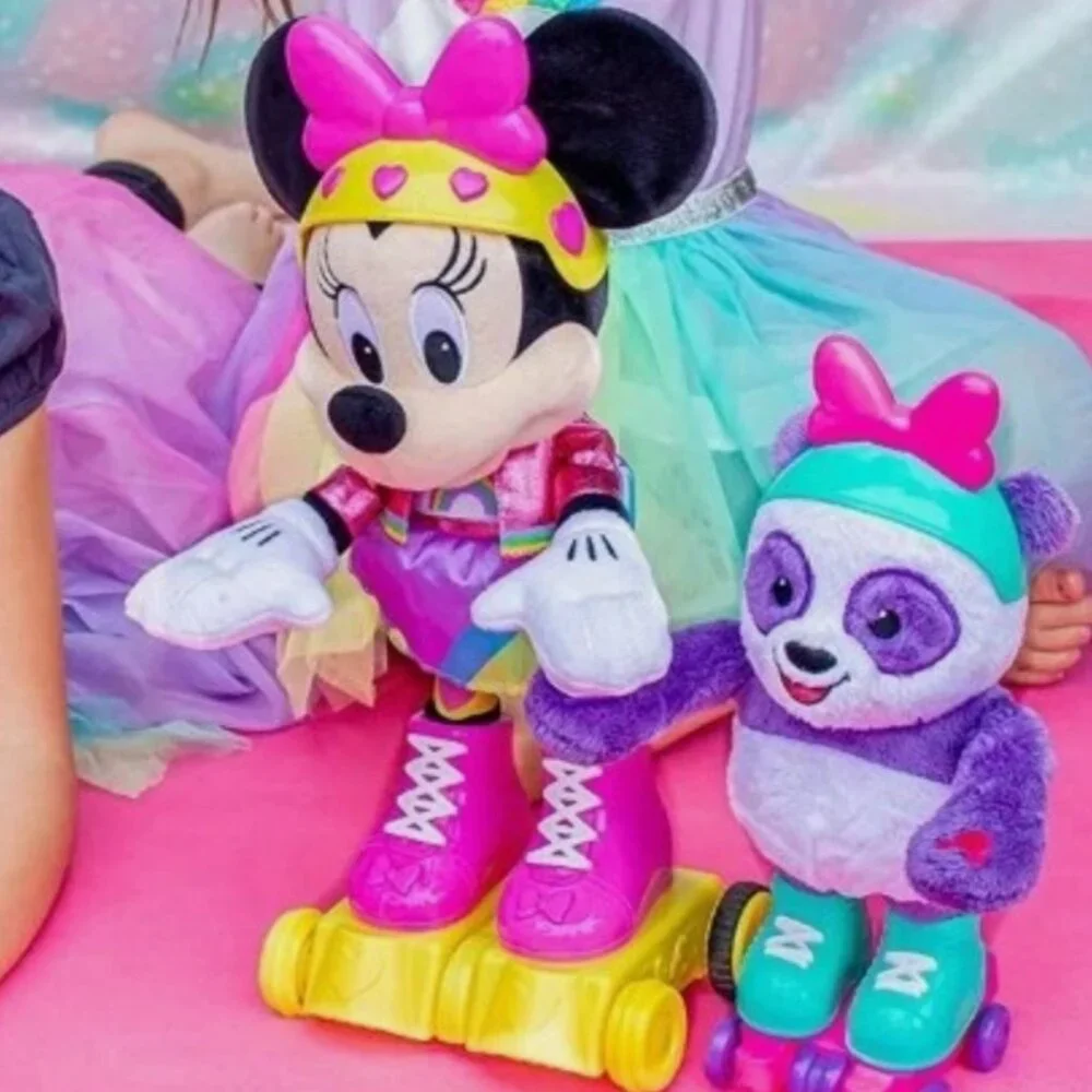 Disney Jr Minnie Mouse Roller Skating Party Interactive Lights Up Sings Panda - Picture 3 of 3